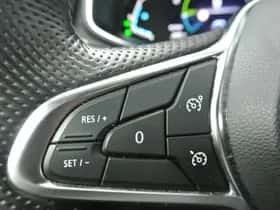 Renault Clio (2021) thumbnail 25