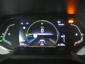 Renault Clio (2021) thumbnail 4