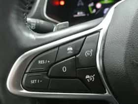 Renault Captur (2021) thumbnail 28