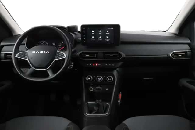 Dacia Sandero Stepway (2025) thumbnail 3