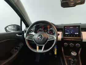 Renault Clio (2023) thumbnail 10