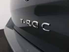 Volkswagen T-Roc (2023) thumbnail 33