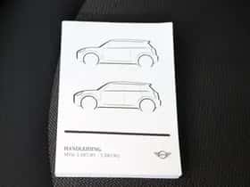MINI Cooper (2023) thumbnail 14