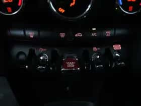 MINI Cooper (2023) thumbnail 22