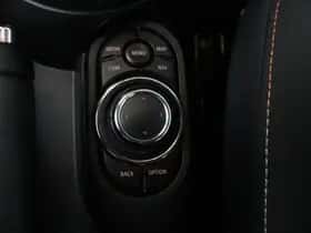 MINI Cooper (2023) thumbnail 24