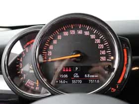 MINI Cooper (2023) thumbnail 4
