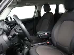 MINI Cooper (2023) thumbnail 7