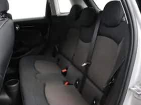 MINI Cooper (2023) thumbnail 8