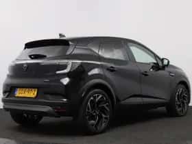 Renault Captur (2024) thumbnail 2