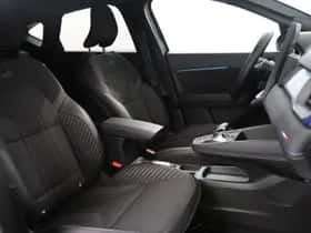 Renault Captur (2024) thumbnail 12