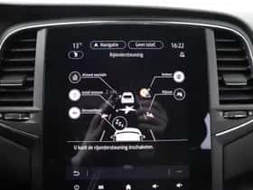 Renault Mégane (2024) thumbnail 24
