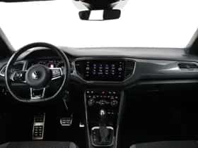 Volkswagen T-Roc (2021) thumbnail 3