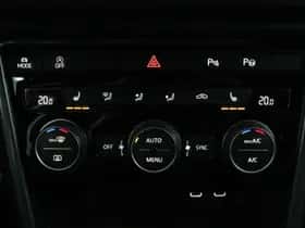 Volkswagen T-Roc (2021) thumbnail 22