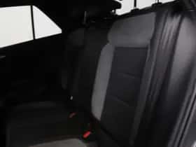 Volkswagen T-Roc (2021) thumbnail 9