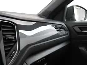 Volkswagen T-Roc (2021) thumbnail 10