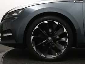 Škoda Superb (2021) thumbnail 43