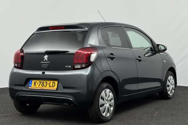 Peugeot 108 (2021) thumbnail 2