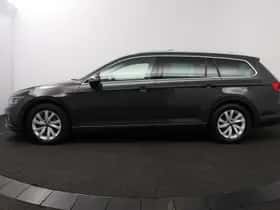 Volkswagen Passat (2021) thumbnail 12