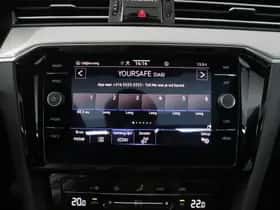 Volkswagen Passat (2021) thumbnail 20