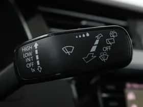 Volkswagen Passat (2021) thumbnail 28