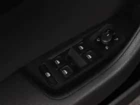 Volkswagen Passat (2021) thumbnail 30