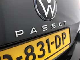 Volkswagen Passat (2021) thumbnail 37