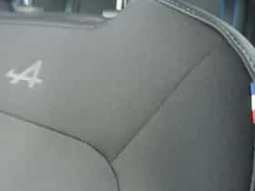 Renault Clio (2024) thumbnail 12