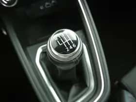 Renault Clio (2024) thumbnail 27