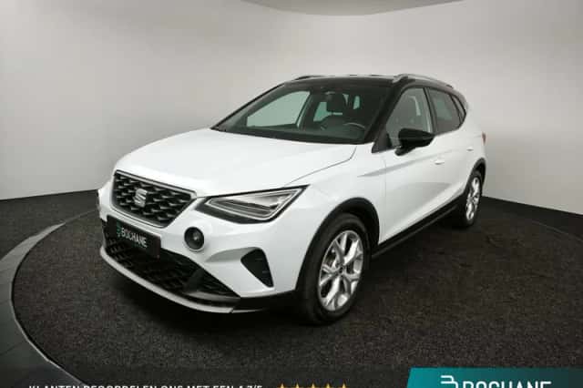 SEAT Arona (2025) thumbnail 1