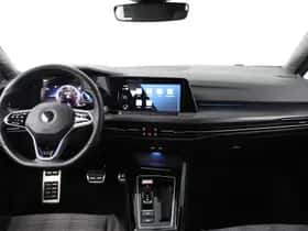 Volkswagen Golf (2022) thumbnail 3