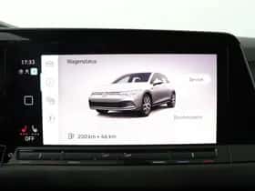 Volkswagen Golf (2022) thumbnail 23