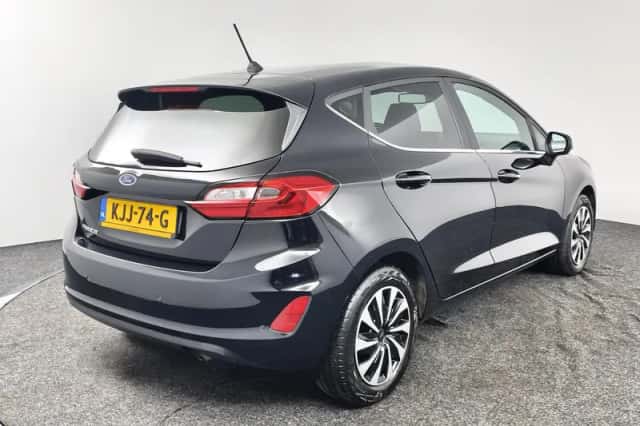 Ford Fiesta (2024) thumbnail 2