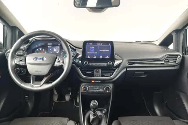 Ford Fiesta (2024) thumbnail 3
