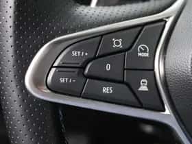 Renault Captur (2025) thumbnail 23