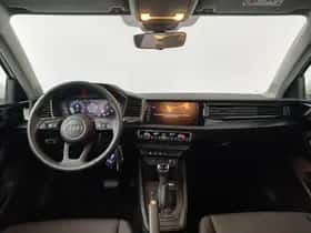 Audi A1 (2025) thumbnail 3