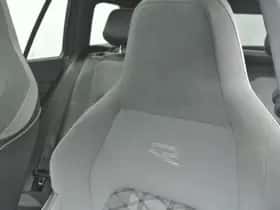 Volkswagen Golf (2022) thumbnail 11