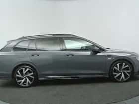 Volkswagen Golf (2022) thumbnail 19