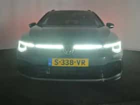 Volkswagen Golf (2022) thumbnail 38