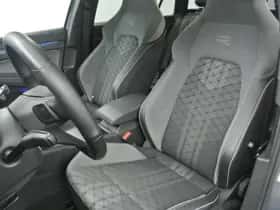 Volkswagen Golf (2022) thumbnail 9