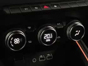 Renault Clio (2024) thumbnail 25