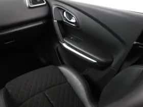 Renault Kadjar (2021) thumbnail 29