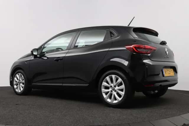 Renault Clio (2022) thumbnail 6