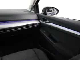 Volkswagen Golf (2022) thumbnail 17