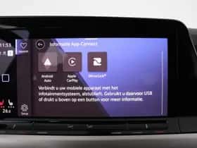 Volkswagen Golf (2022) thumbnail 26