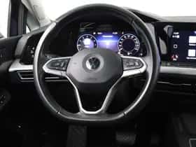 Volkswagen Golf (2022) thumbnail 35