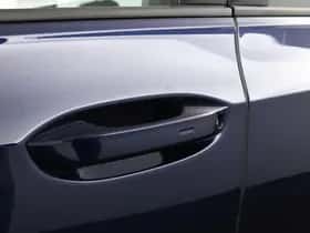 Volkswagen Golf (2022) thumbnail 43