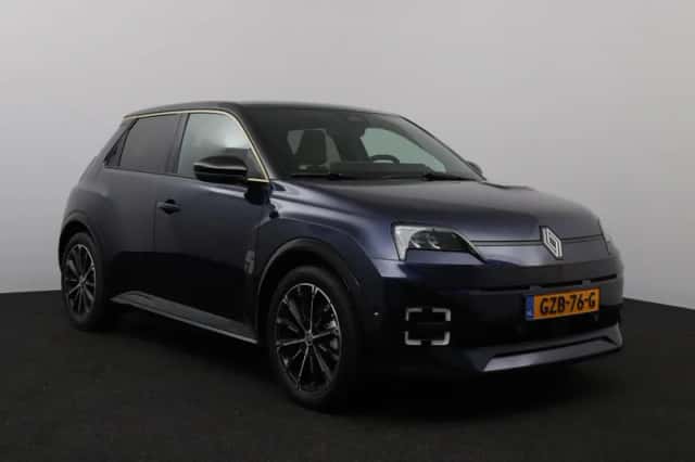 Renault 5 (2024) thumbnail 5