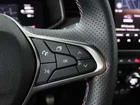 Renault Clio (2024) thumbnail 30