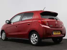 Mitsubishi Space Star (2014) thumbnail 6