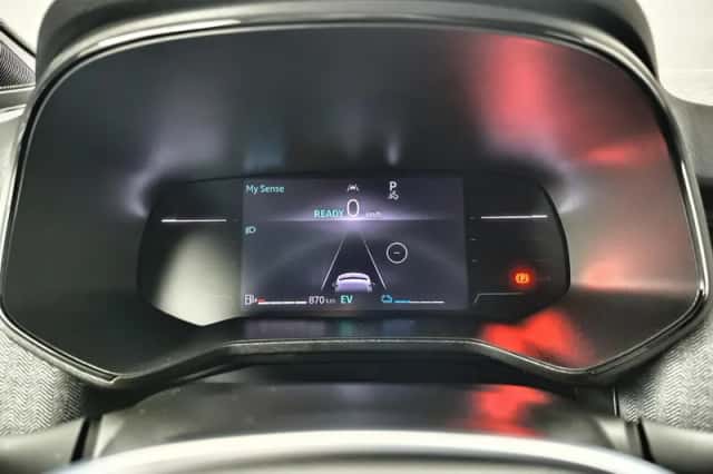 Renault Clio (2023) thumbnail 4